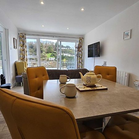 Pet Friendly Sea View Villa Millendreath Looe Exterior foto